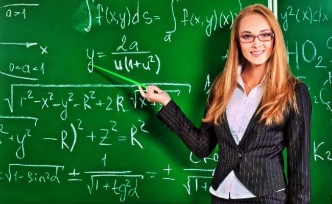 Professores se aposentam com quantos anos